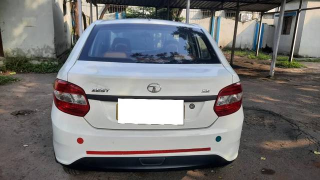 https://images10.gaadi.com/usedcar_image/3674837/original/processed_a889d2b7-6241-409b-81ed-18728dd2be46.jpg?imwidth=6402