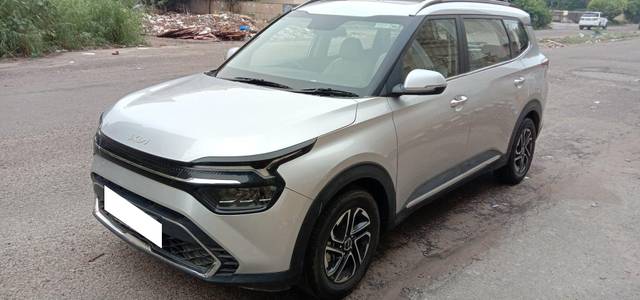 https://images10.gaadi.com/usedcar_image/3674850/original/processed_img2915951__used_car_2915951_1700142720.jpg?imwidth=6402