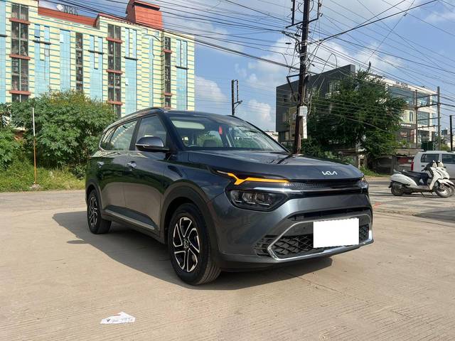 https://images10.gaadi.com/usedcar_image/3674865/original/processed_img2915957__used_car_2915957_1700143314.jpg?imwidth=6401