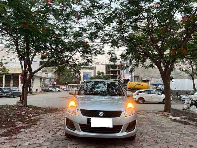 https://images10.gaadi.com/usedcar_image/3674867/original/processed_img2915958__used_car_2915958_1700143435.jpg?imwidth=6400
