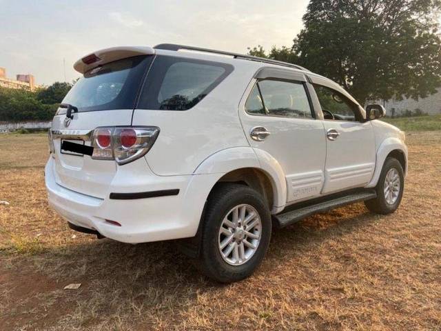 https://images10.gaadi.com/usedcar_image/3674893/original/processed_498fc2ad-75dd-4425-9814-4a2b6873f26e.jpeg?imwidth=6401