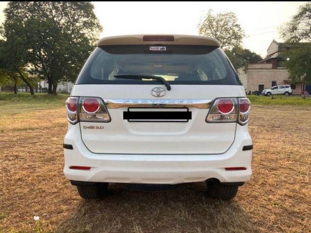 https://images10.gaadi.com/usedcar_image/3674893/original/processed_f11d5bd2-0d81-4ee1-840b-af003153ad3a.jpeg?imwidth=6402