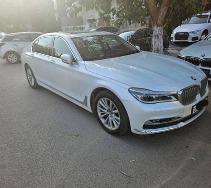 BMW 7 Series 730Ld DPE Signature BMW 7 Series 730Ld DPE Signature