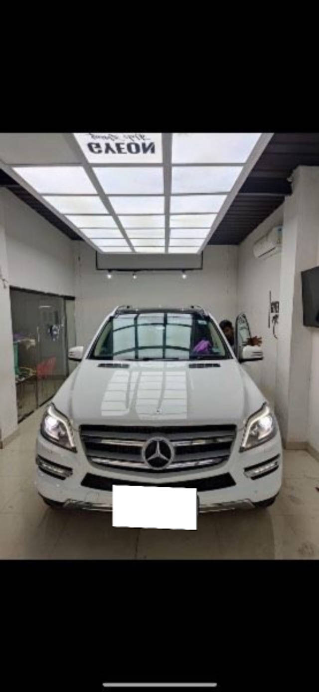 https://images10.gaadi.com/usedcar_image/3675176/original/processed_91e88fdf-2def-4123-8970-3dfe1f8cea66.png?imwidth=6400