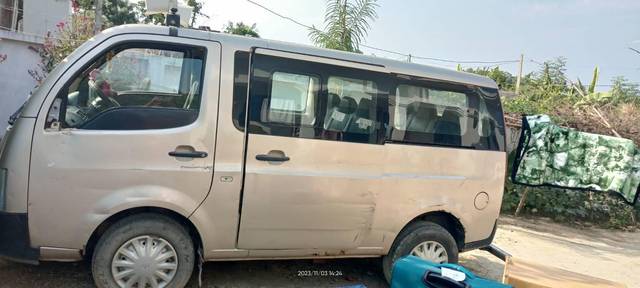 https://images10.gaadi.com/usedcar_image/3675193/original/processed_4e7a226c-6072-4eb3-b13b-13073c3d55bb.jpg?imwidth=6401