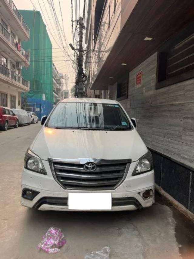 https://images10.gaadi.com/usedcar_image/3675194/original/processed_c81e5bac-21a7-40fe-b66b-531dd35852ff.jpg?imwidth=6401