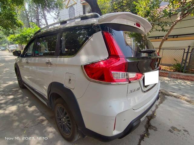 https://images10.gaadi.com/usedcar_image/3675349/original/processed_img2916043__used_car_2916043_1700197279.jpg?imwidth=6402