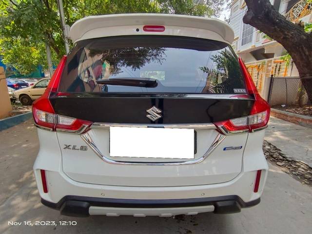 https://images10.gaadi.com/usedcar_image/3675349/original/processed_img2916043__used_car_2916043_1700197283.jpg?imwidth=6401