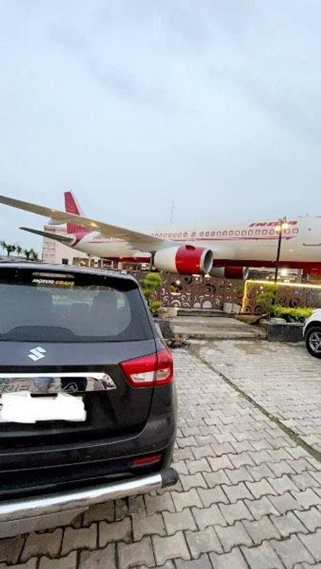https://images10.gaadi.com/usedcar_image/3675422/original/processed_6af91723-db35-4ccd-984b-8bfe88110dc0.jpeg?imwidth=6401