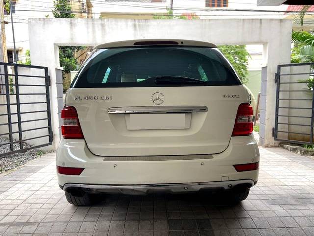https://images10.gaadi.com/usedcar_image/3675494/original/processed_img2916091__usedcar_whatsappimage2020_09_24at110035am_2021700202522_1700202542.jpeg?imwidth=6402