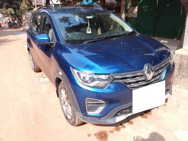 https://images10.gaadi.com/usedcar_image/3675559/original/processed_fbd01f68-31b6-4a21-8330-2b7c8d0ec36d.jpg?imwidth=6400