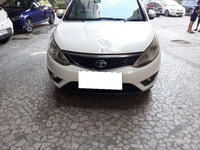 https://images10.gaadi.com/usedcar_image/3675582/original/processed_6c5a7cbd-0c0f-4362-ba34-6bbfc7d093ea.jpg?imwidth=6402