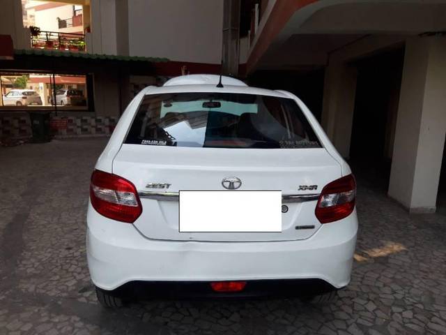 https://images10.gaadi.com/usedcar_image/3675582/original/processed_f34d9d54-d6b0-4ae8-bd52-054d76d3ee51.jpg?imwidth=6401