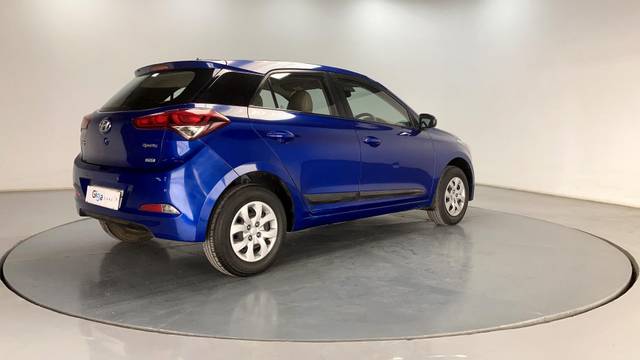 https://images10.gaadi.com/usedcar_image/3675621/original/processed_img2916169__usedcar_i8_276591700204916_1700204947.jpg?imwidth=6402