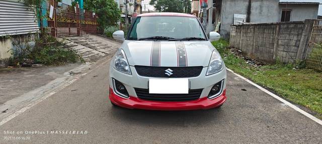 https://images10.gaadi.com/usedcar_image/3675644/original/processed_img2916185__used_car_2916185_1700205910.jpg?imwidth=6402