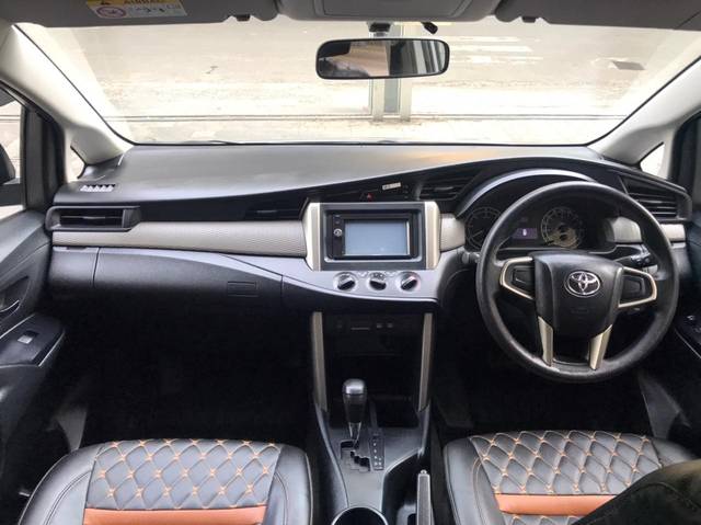 https://images10.gaadi.com/usedcar_image/3675649/original/img2916189__usedcar_img_20231018_wa0067_1301700205935_1700205958.jpg?imwidth=6402