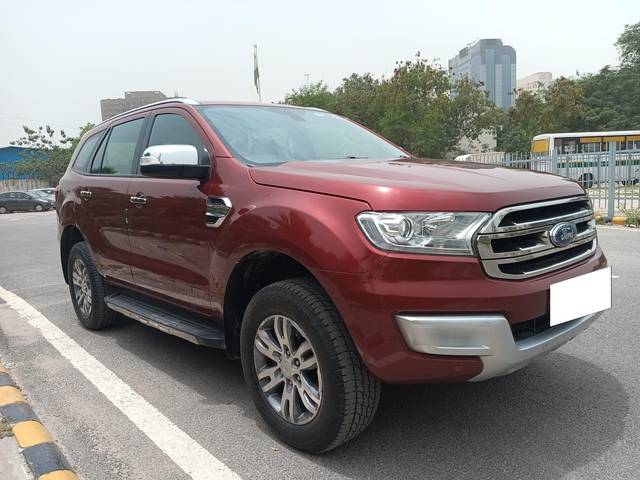 https://images10.gaadi.com/usedcar_image/3675722/original/processed_img2916236__used_car_2916236_1700208217.jpg?imwidth=6400