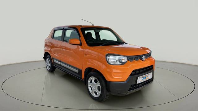 https://images10.gaadi.com/usedcar_image/3675748/original/slot__1-7-Exterior-16438451741-56f4e6da62864a719e5c6882bf6174ee-Exterior-7.jpg?imwidth=6400