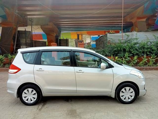 https://images10.gaadi.com/usedcar_image/3675783/original/img2916274__usedcar_33b31d50_af3e_483d_a889_c1b11ed1834f_119241700209341_1700209372.jpg?imwidth=6401