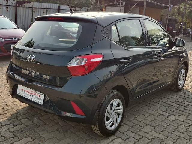 https://images10.gaadi.com/usedcar_image/3675822/original/processed_img2916299__usedcar_whatsappimage2023_11_23at45449pm_1__2916299_1700739735.jpeg?imwidth=6401