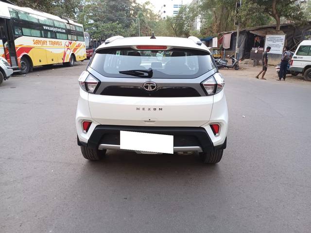 https://images10.gaadi.com/usedcar_image/3675864/original/processed_img2916322__usedcar_6811f2b9_062b_42d8_aabc_12370ffe17a7_2916322_1700211679.jpg?imwidth=6401