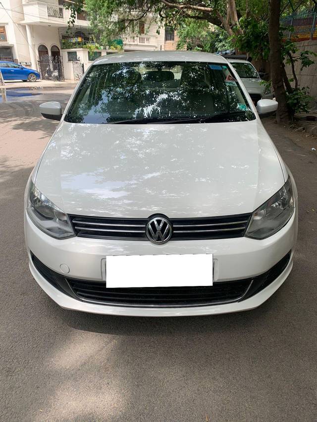 https://images10.gaadi.com/usedcar_image/3675899/original/processed_img2916342__used_car_2916342_1700212577.jpg?imwidth=6402