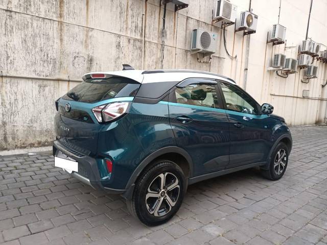 https://images10.gaadi.com/usedcar_image/3675926/original/processed_img2916356__usedcar_whatsappimage2023_11_11at180510_1__2916356_1700213879.jpeg?imwidth=6401