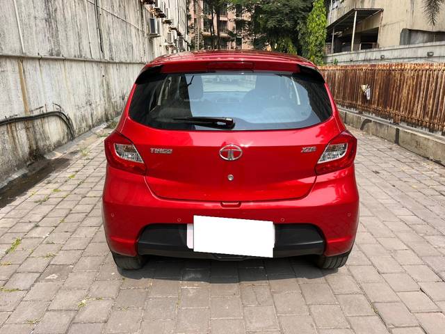 https://images10.gaadi.com/usedcar_image/3675935/original/processed_img2916362__used_car_2916362_1700213733.jpg?imwidth=6401