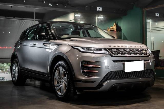 https://images10.gaadi.com/usedcar_image/3675948/original/processed_img2916370__used_car_2916370_1700214152.jpg?imwidth=6400