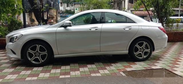 https://images10.gaadi.com/usedcar_image/3675961/original/img2916376__usedcar_img_20230731_wa0012_1301700214600_1700214625.jpg?imwidth=6401