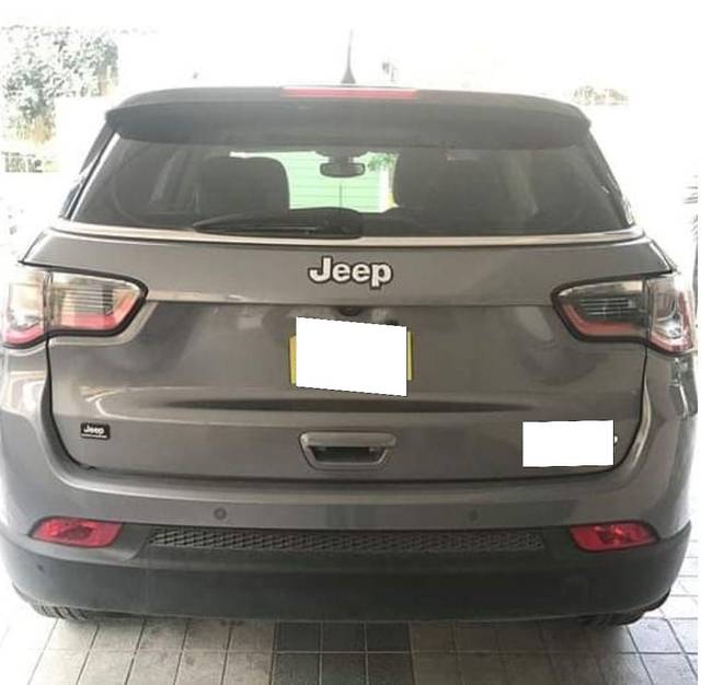 https://images10.gaadi.com/usedcar_image/3676115/original/processed_img2916463__usedcar_img_20200608_102725_2021700218490_1700218522.jpg?imwidth=6401