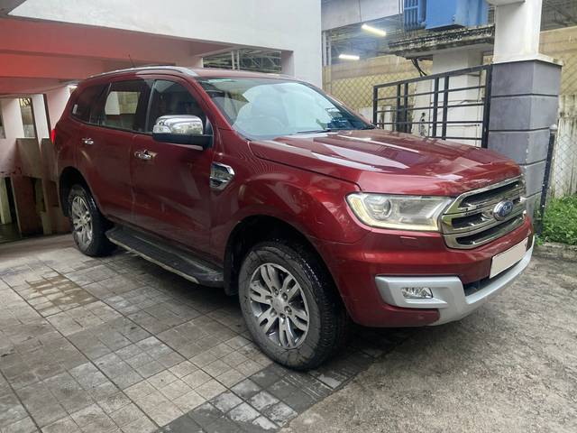 https://images10.gaadi.com/usedcar_image/3676203/original/img2916517__usedcar_img_4774_2916517_1700222621.jpeg?imwidth=6400