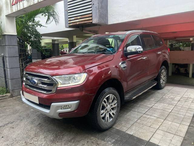 https://images10.gaadi.com/usedcar_image/3676203/original/processed_img2916517__usedcar_3_2916517_1700222619.jpeg?imwidth=6402