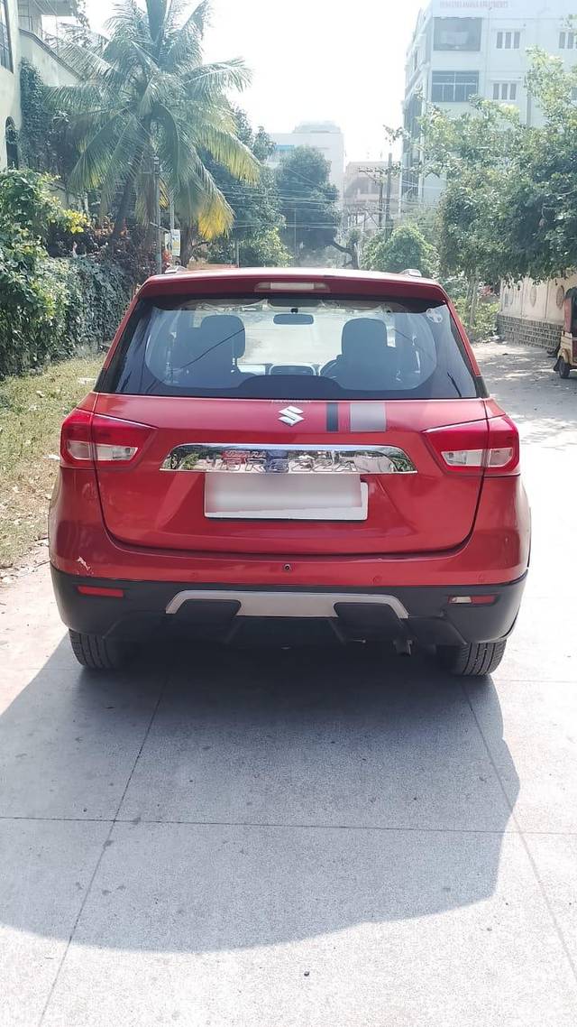 https://images10.gaadi.com/usedcar_image/3676229/original/processed_img2916532__used_car_2916532_1700221954.jpg?imwidth=6402