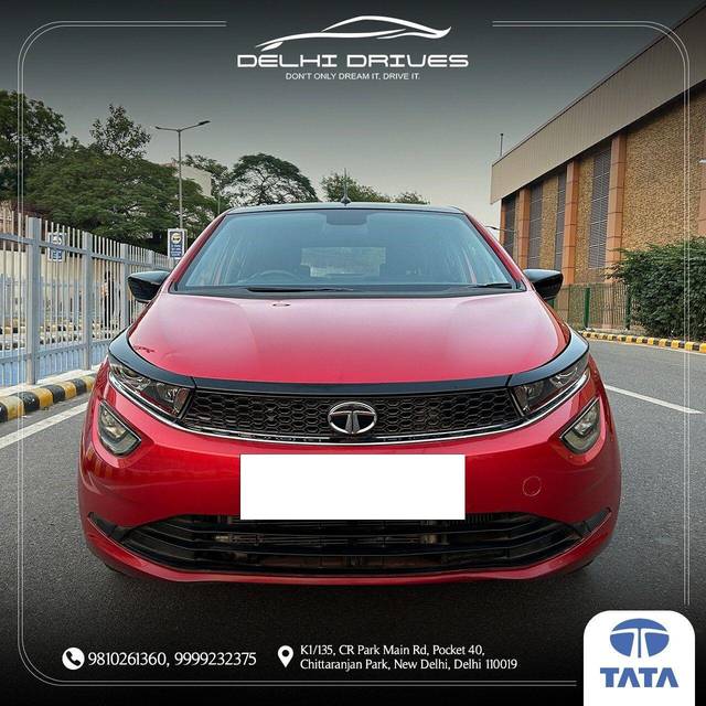 https://images10.gaadi.com/usedcar_image/3676297/original/processed_img2916575__used_car_2916575_1700224297.jpg?imwidth=6402