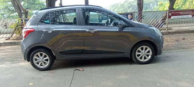 https://images10.gaadi.com/usedcar_image/3676314/original/processed_img2916583__usedcar_8db145d6_5032_45fe_a2e6_d25affec2370_5731700223930_1700223940.jpg?imwidth=6401