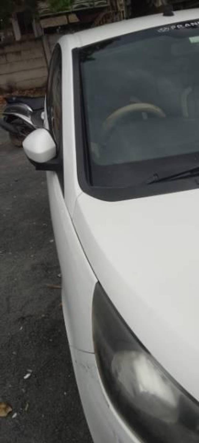 https://images10.gaadi.com/usedcar_image/3676333/original/processed_c1285380-7b5f-4a4f-ac5e-8e0db2fde2e8.jpg?imwidth=6401