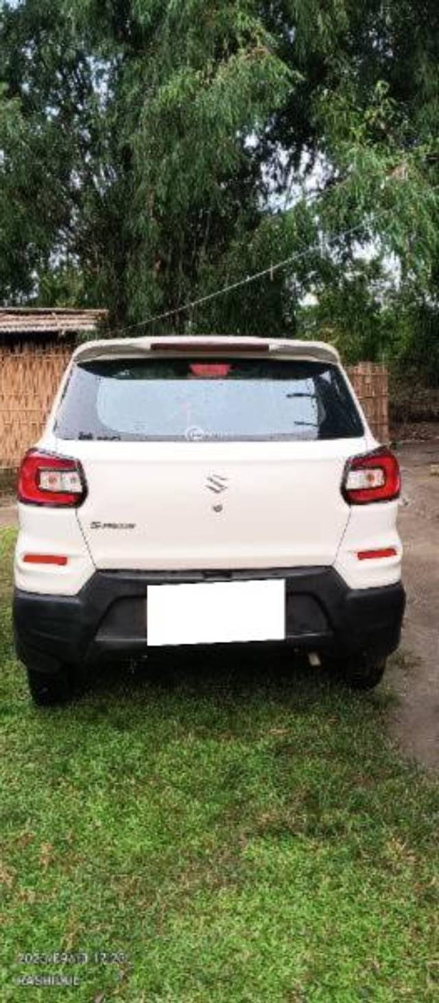 https://images10.gaadi.com/usedcar_image/3676341/original/processed_2d87c819-e767-4c0b-b6b9-3956ce10194c.jpg?imwidth=6401