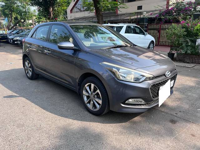 https://images10.gaadi.com/usedcar_image/3676342/original/processed_img2916601__usedcar_whatsappimage2023_11_12at60906pm_2__2916601_1700227152.jpeg?imwidth=6400