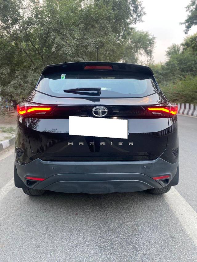 https://images10.gaadi.com/usedcar_image/3676348/original/processed_img2916604__used_car_2916604_1700225741.jpg?imwidth=6402