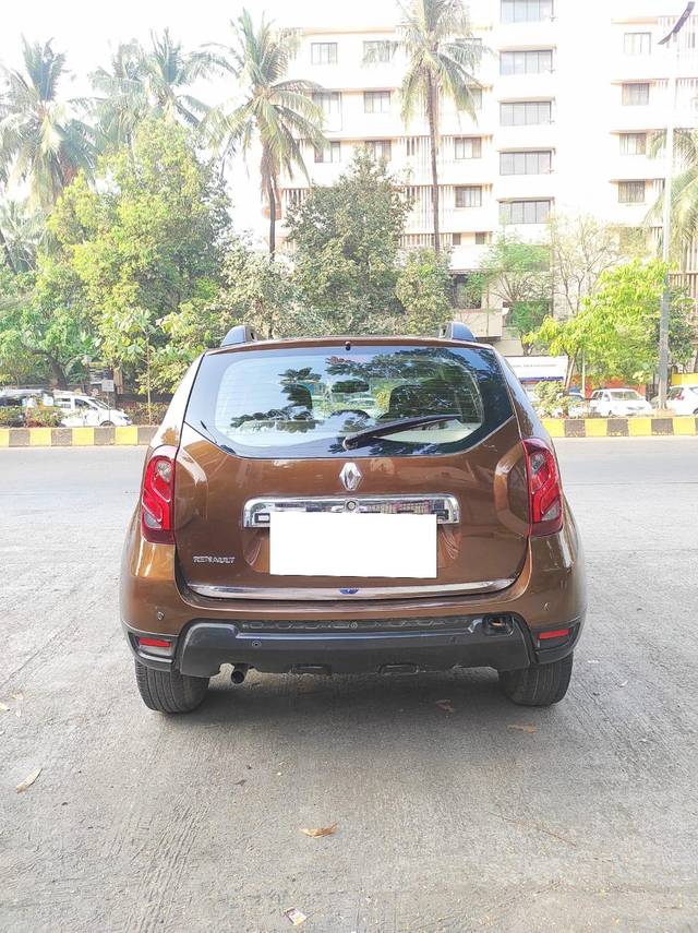 https://images10.gaadi.com/usedcar_image/3676366/original/processed_img2916615__usedcar_whatsappimage2023_11_15at43157pm_2916615_1700226603.jpeg?imwidth=6401