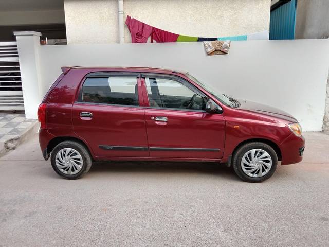 https://images10.gaadi.com/usedcar_image/3676423/original/processed_img2916653__used_car_2916653_1700227060.jpg?imwidth=6401