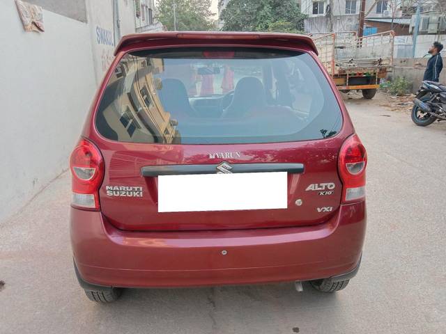 https://images10.gaadi.com/usedcar_image/3676423/original/processed_img2916653__used_car_2916653_1700227062.jpg?imwidth=6402