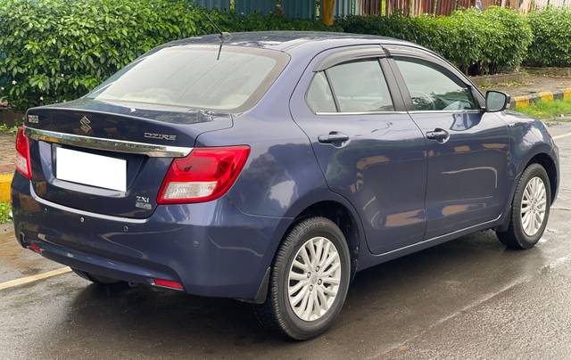 https://images10.gaadi.com/usedcar_image/3676436/original/processed_img2916657__usedcar_img_3803_2916657_1700229113.jpeg?imwidth=6402
