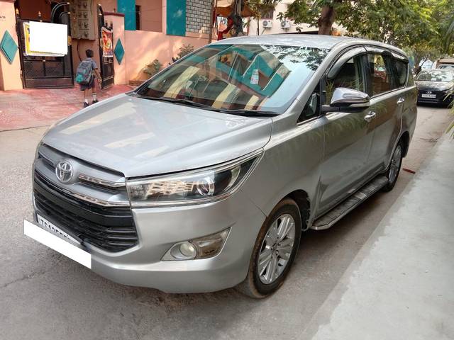 https://images10.gaadi.com/usedcar_image/3676485/original/processed_img2916681__used_car_2916681_1700228960.jpg?imwidth=6400