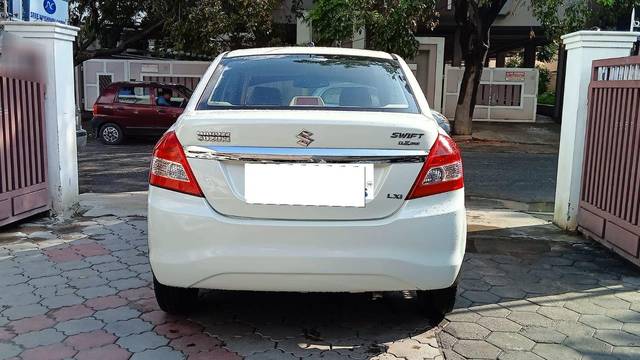 https://images10.gaadi.com/usedcar_image/3676508/original/processed_img2916685__usedcar_17_5701700230691_1700230703.jpeg?imwidth=6402