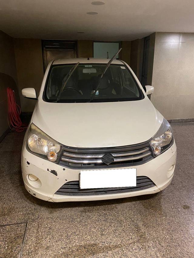 https://images10.gaadi.com/usedcar_image/3676518/original/processed_d7bf0a7a-a20b-42f5-a2bd-e9051c4e4324.jpg?imwidth=6400