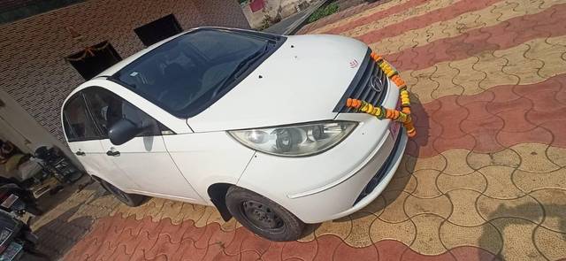 https://images10.gaadi.com/usedcar_image/3676727/original/processed_3251a2c0-0b26-46e5-b509-8f943a2cfffc.jpg?imwidth=6402