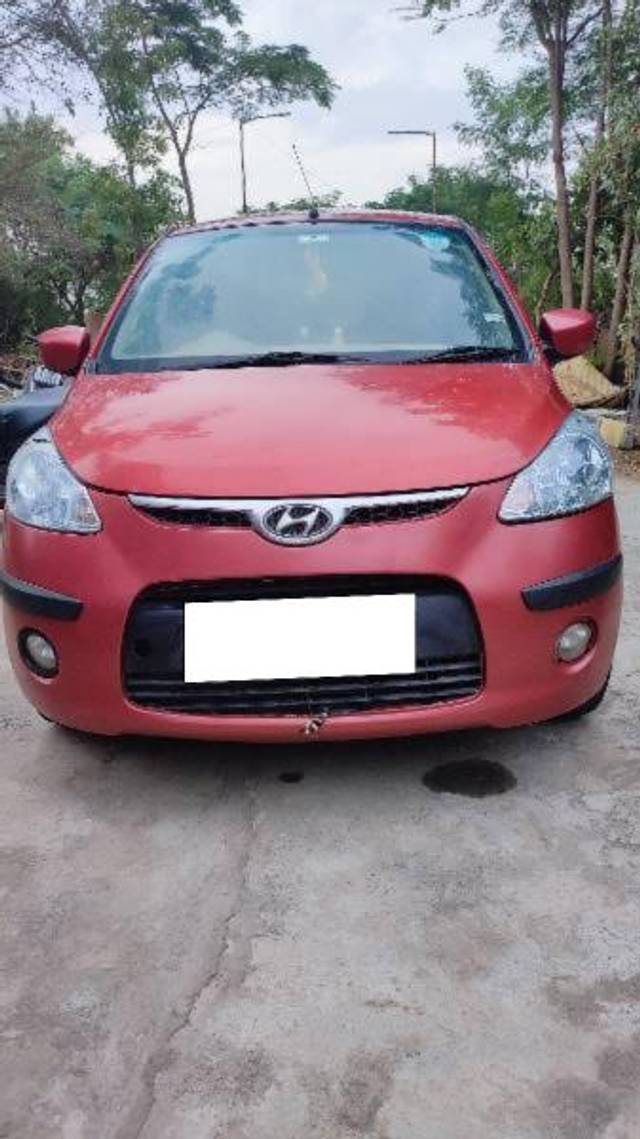 https://images10.gaadi.com/usedcar_image/3677039/original/processed_176aaab0-e28b-4b7d-9a3d-5bdb3fe4bd4d.jpg?imwidth=6400