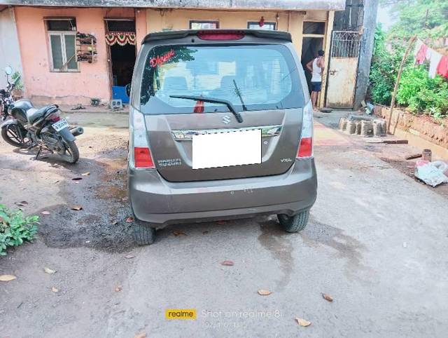 https://images10.gaadi.com/usedcar_image/3677096/original/processed_df327a56-9140-4542-a5b8-97d02bfeb721.jpg?imwidth=6402